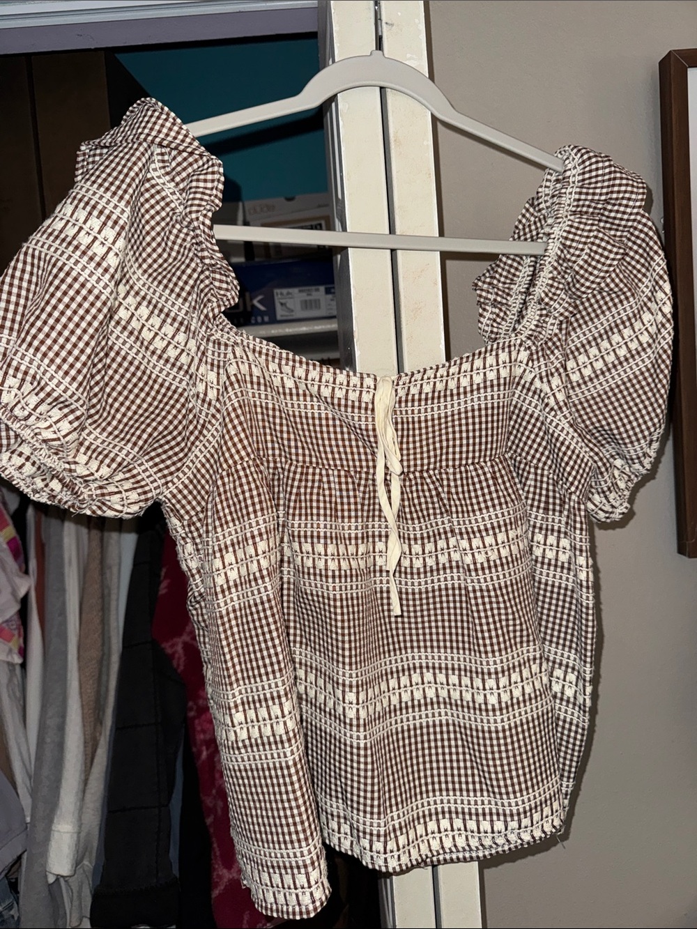 Gilli Brown and Cream Gingham Puff-Sleeve Square Neck Top